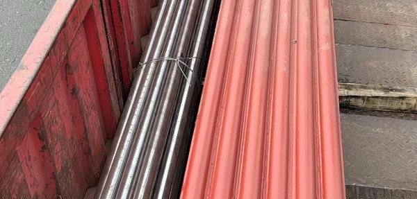 規格：ф76×6，長度600mm，材質：SA-213TP347HFG/SA-213T91,兩種材質各300mm